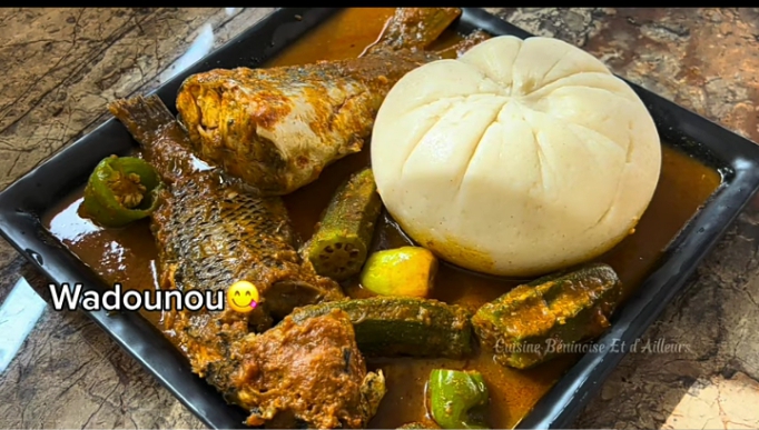 🍲 Sauce Akobou au Poisson Frais – Recette Traditionnelle du Bénin