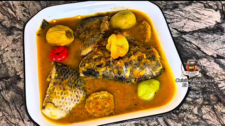 Soupe de Tilapia Épicée à l’Africaine (Recette Facile et Sans Cube)